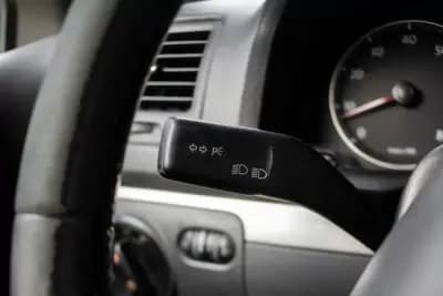 Vendo Volkswagen Golf 2003 - 4900 EUR, 208740 km - AUTO.MOTO.pt