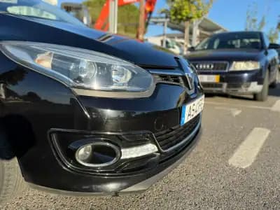 Sell Renault Mégane Coupe 2014 - 12900 EUR, 155557 km - AUTO.MOTO.pt