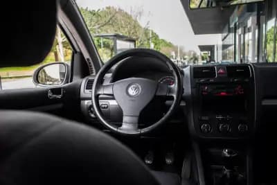 Vendo Volkswagen Golf 2003 - 4900 EUR, 208740 km - AUTO.MOTO.pt