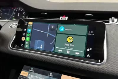 Sell Land Rover Range Rover Evoque 2021 - 39950 EUR, 51541 km - AUTO.MOTO.pt