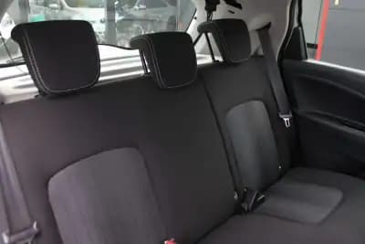 Sell Renault Zoe 2018 - 13750 EUR, 94000 km - AUTO.MOTO.pt