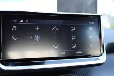 Sell Peugeot 2008 2024 - 22900 EUR, 1 km - AUTO.MOTO.pt