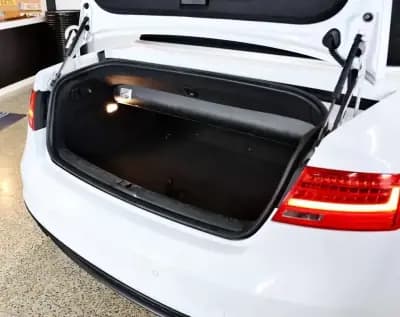 Vendo Audi A5 Cabrio 2016 - 25900 EUR, 110000 km - AUTO.MOTO.pt