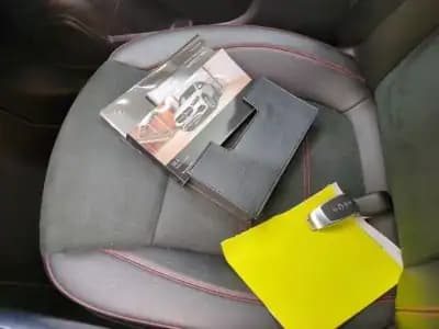 Sell Mercedes-Benz GLA 250 2021 - 36900 EUR, 66000 km - AUTO.MOTO.pt