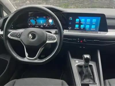 Vendo Volkswagen Golf Variant 2021 - 21750 EUR, 75000 km - AUTO.MOTO.pt