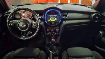 Vendo MINI 2016 - 11850 EUR, 153106 km - AUTO.MOTO.pt