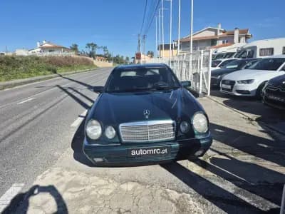 Sell Mercedes-Benz E 220 1997 - 3900 EUR, 500000 km - AUTO.MOTO.pt
