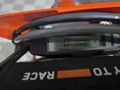 Sell KTM SX 450 F 2024 - 12999 EUR, 0 km - AUTO.MOTO.pt