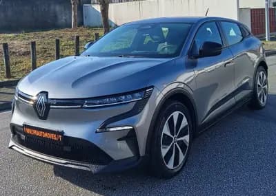 Vendo Renault Mégane E-Tech 2022 - 22490 EUR, 56941 km - AUTO.MOTO.pt