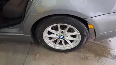 Vendo BMW 320 2010 - 12890 EUR, 157813 km - AUTO.MOTO.pt