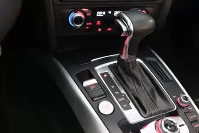 Vendo Audi A5 Cabrio 2016 - 25900 EUR, 110000 km - AUTO.MOTO.pt