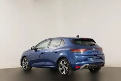 Vendo Renault Mégane 2021 - 18000 EUR, 85771 km - AUTO.MOTO.pt