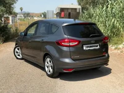 Vendo Ford C-Max 2016 - 12995 EUR, 185000 km - AUTO.MOTO.pt