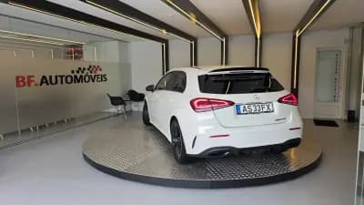 Vendo Mercedes-Benz A 180 2022 - 25900 EUR, 179465 km - AUTO.MOTO.pt