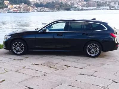 Vendo BMW 318 2020 - 26500 EUR, 166500 km - AUTO.MOTO.pt