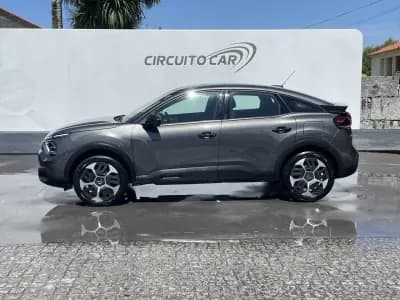 Vendo Citroën C4 2021 - 17890 EUR, 54386 km - AUTO.MOTO.pt