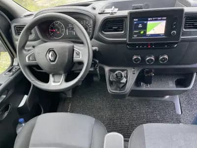 Vendo Renault Master 2021 - 21490 EUR, 245335 km - AUTO.MOTO.pt