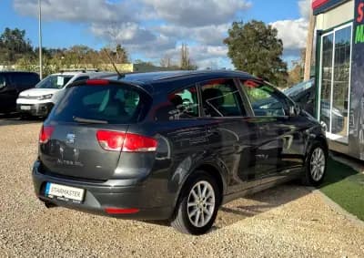 Sell SEAT Altea 2010 - 5450 EUR, 235460 km - AUTO.MOTO.pt