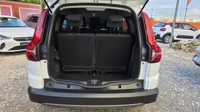 Sell Dacia Jogger 2024 - 17750 EUR, 57600 km - AUTO.MOTO.pt