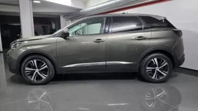 Sell Peugeot 3008 2017 - 17990 EUR, 91000 km - AUTO.MOTO.pt