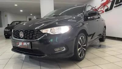 Sell Fiat Tipo 2017 - 8990 EUR, 132668 km - AUTO.MOTO.pt