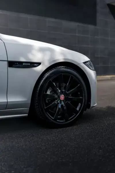 Vendo Jaguar XF 2017 - 24990 EUR, 145800 km - AUTO.MOTO.pt