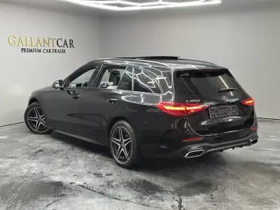 Vendo Mercedes-Benz C 300 2024 - 51990 EUR, 20500 km - AUTO.MOTO.pt