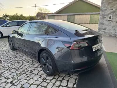 Vendo Tesla Model 3 2022 - 27500 EUR, 96000 km - AUTO.MOTO.pt
