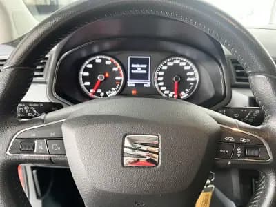 Sell SEAT Arona 2021 - 15900 EUR, 63746 km - AUTO.MOTO.pt