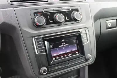 Vendo Volkswagen CADDY 2.0 TDI EXTRA AC 2019 - 12490 EUR, 199000 km - AUTO.MOTO.pt