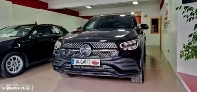 Vendo Mercedes-Benz GLC 300 2021 - 49750 EUR, 70151 km - AUTO.MOTO.pt