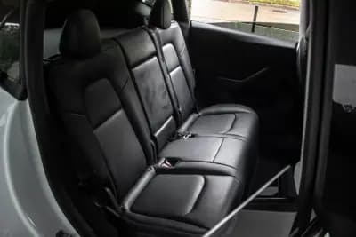 Sell Tesla Model Y 2023 - 37990 EUR, 39034 km - AUTO.MOTO.pt