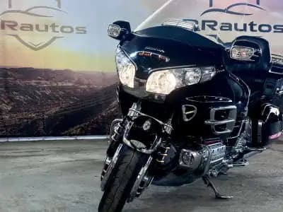 Sell Honda Gold Wing 2008 - 14900 EUR, 77093 km - AUTO.MOTO.pt