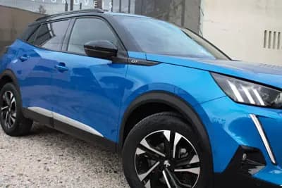 Vendo Peugeot 2008 2022 - 22900 EUR, 31255 km - AUTO.MOTO.pt