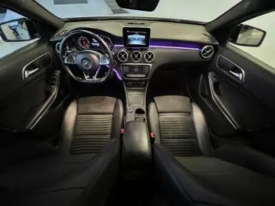 Sell Mercedes-Benz A 180 2017 - 19490 EUR, 150000 km - AUTO.MOTO.pt