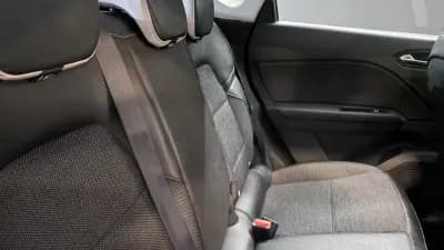 Sell Renault Captur 2023 - 16770 EUR, 70000 km - AUTO.MOTO.pt