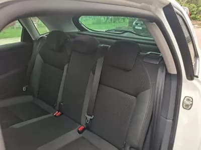 Sell Citroën C4 2016 - 7490 EUR, 232353 km - AUTO.MOTO.pt