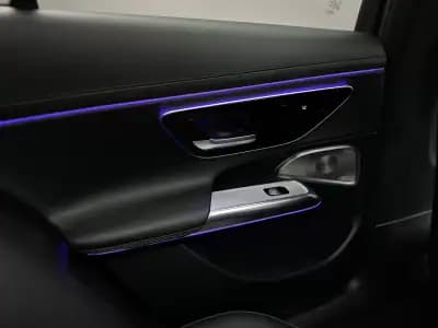 Vendo Mercedes-Benz E 300 2024 - 61500 EUR, 63000 km - AUTO.MOTO.pt