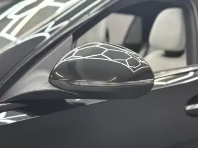 Vendo Mercedes-Benz C 300 2024 - 51990 EUR, 20500 km - AUTO.MOTO.pt