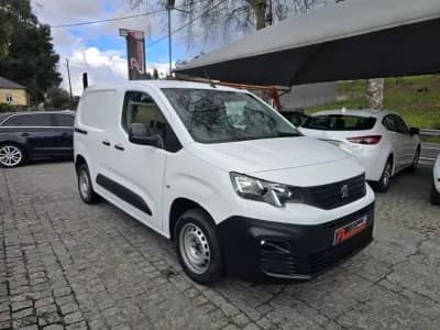 Vendo Peugeot Partner 2020 - 13900 EUR, 99000 km - AUTO.MOTO.pt