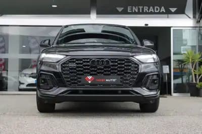 Vendo Audi Q5 Sportback 2022 - 56900 EUR, 63003 km - AUTO.MOTO.pt