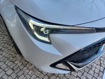 Sell Toyota Corolla 2024 - 34980 EUR, 32465 km - AUTO.MOTO.pt