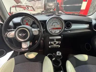 Sell MINI Cooper 2009 - 10500 EUR, 157431 km - AUTO.MOTO.pt