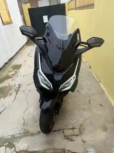 Sell Honda Forza 2025 - 5300 EUR, 2600 km - AUTO.MOTO.pt