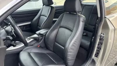 Vendo BMW 330 2007 - 19330 EUR, 59121 km - AUTO.MOTO.pt