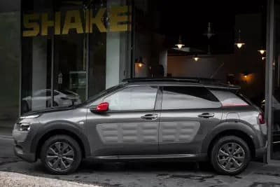 Sell Citroën C4 Cactus 2016 - 10550 EUR, 98640 km - AUTO.MOTO.pt