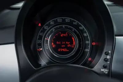 Sell Fiat 500 2015 - 9990 EUR, 127000 km - AUTO.MOTO.pt