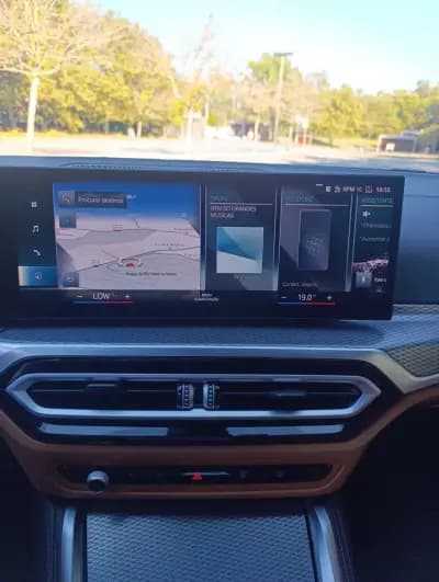 Vendo BMW i4 2023 - 49900 EUR, 56000 km - AUTO.MOTO.pt