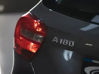 Vendo Mercedes-Benz A 180 2014 - 12990 EUR, 149000 km - AUTO.MOTO.pt