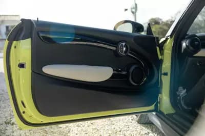 Sell MINI 2021 - 22250 EUR, 93370 km - AUTO.MOTO.pt